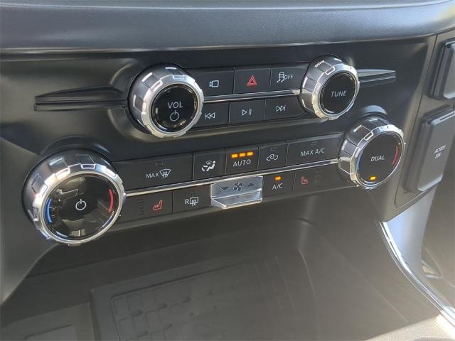 2025 Ford F-150 XLT photo 17