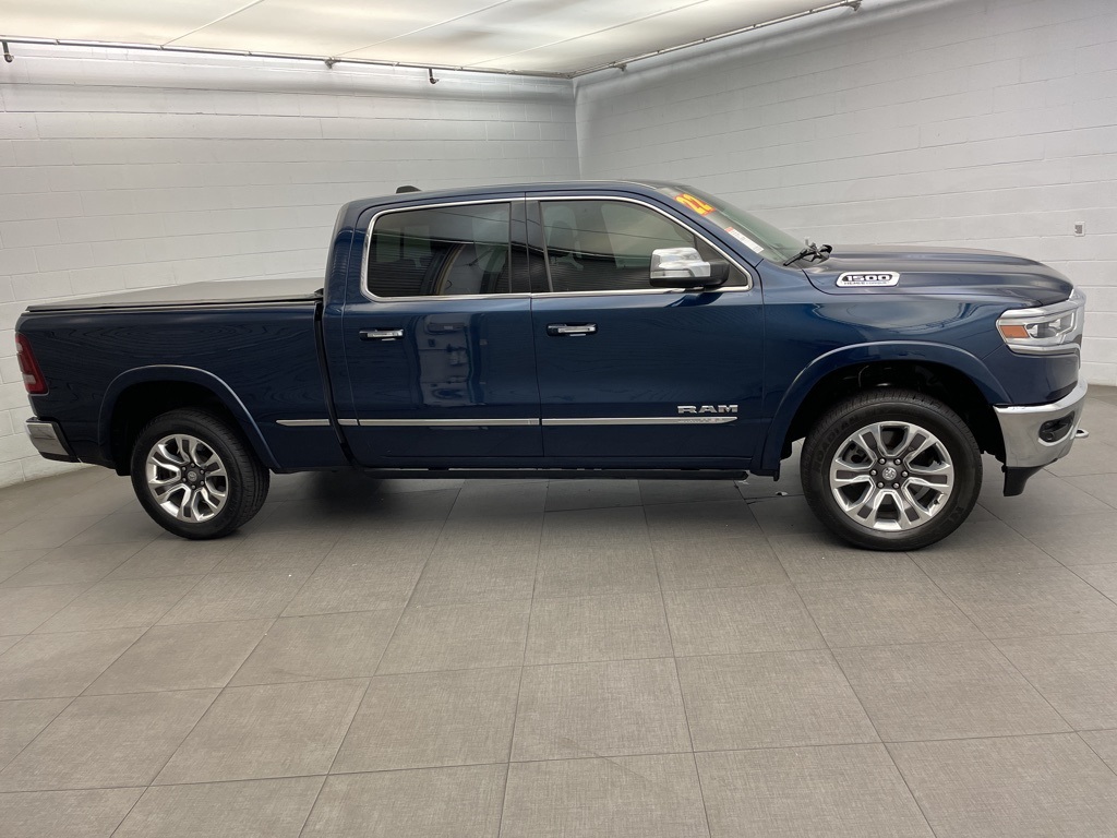 2022 Ram 1500 Limited photo 3
