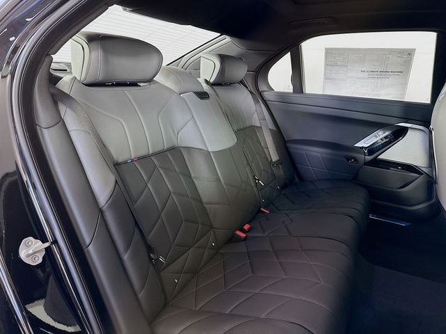 2026 Bmw i7 xDrive60 photo 25