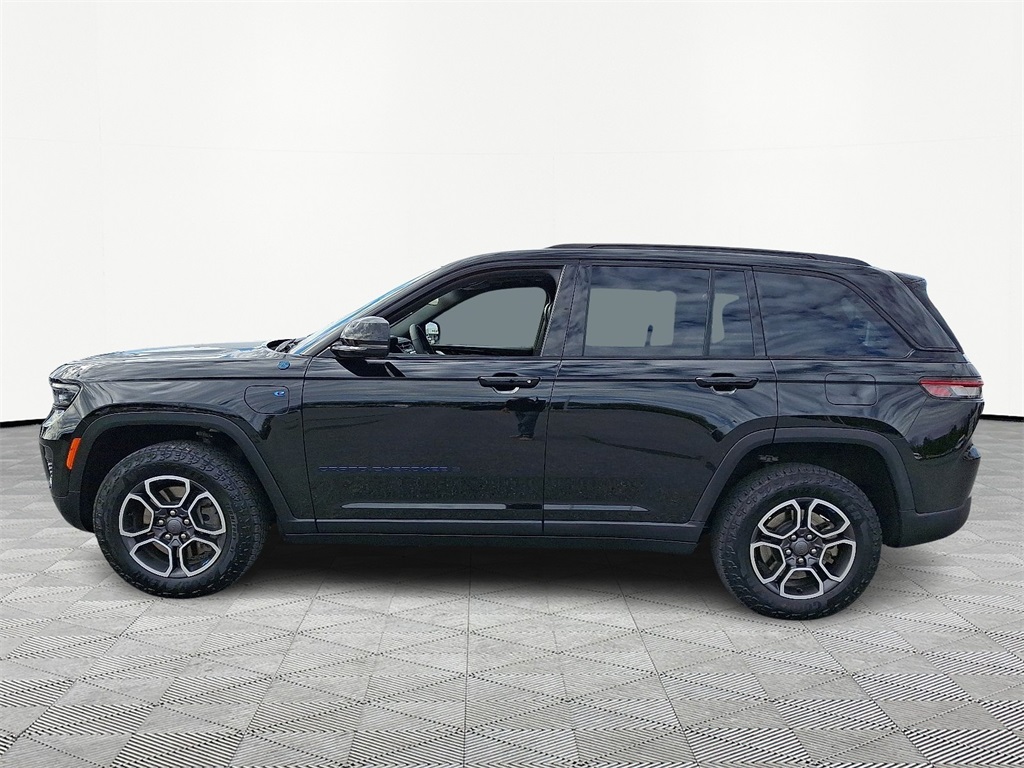 2023 Jeep Grand Cherokee Trailhawk 4xe photo 4