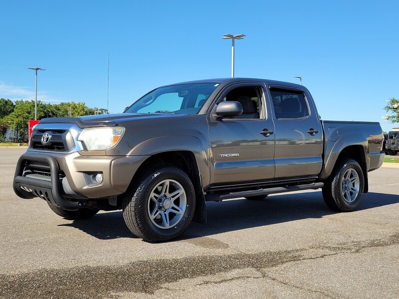 2013 Toyota Tacoma V6 PreRunner photo 4