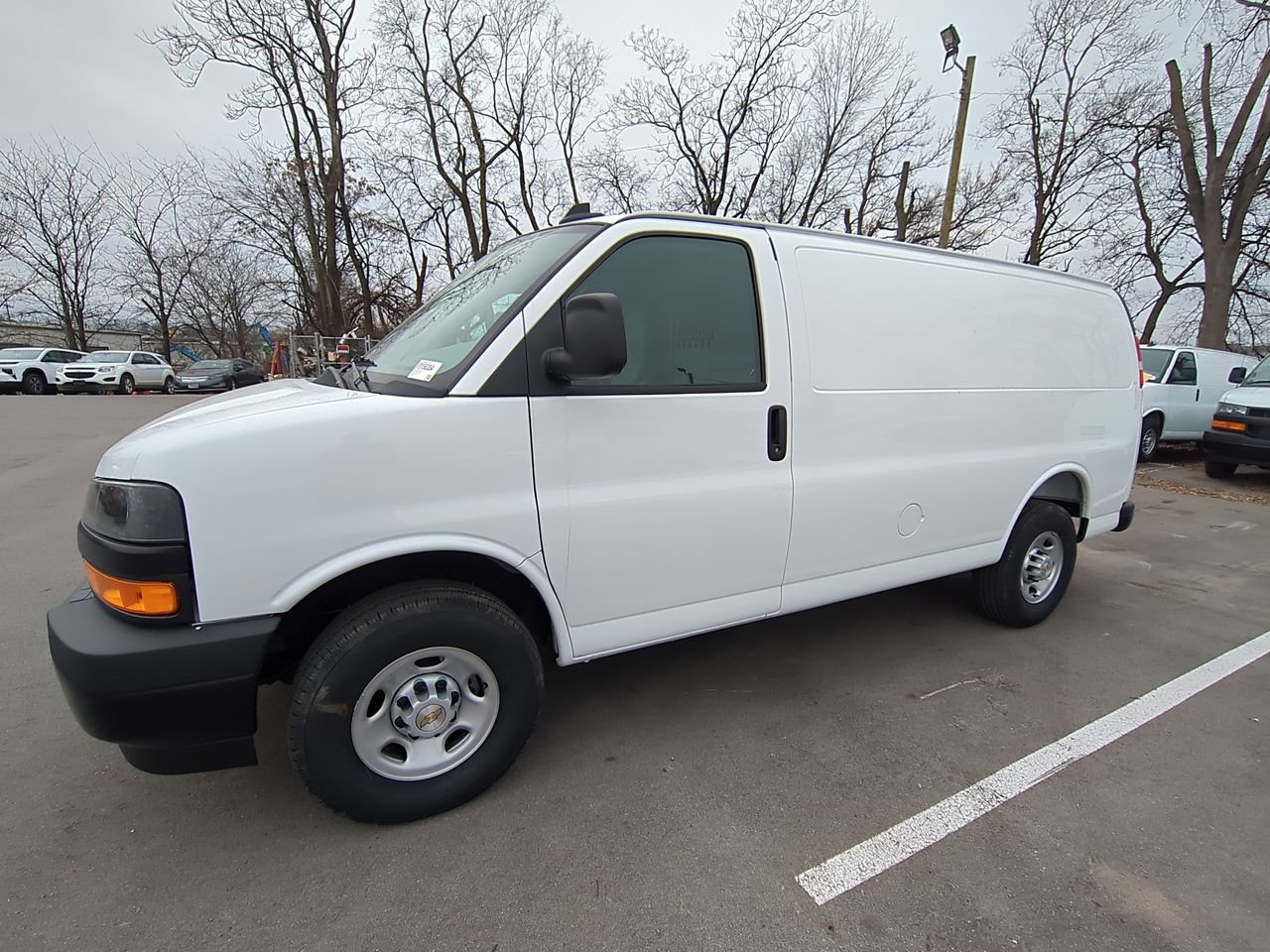 2025 Chevrolet Express Cargo Work Van's photo