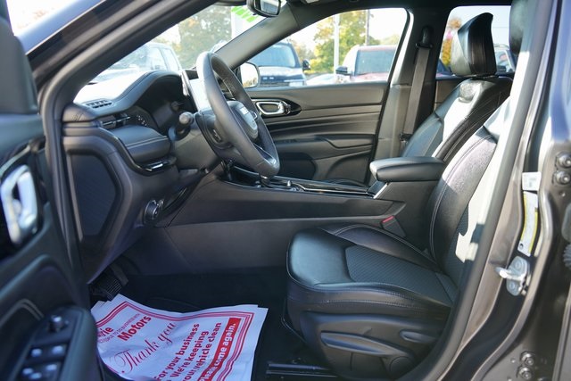 2023 JEEP COMPASS - Image 11