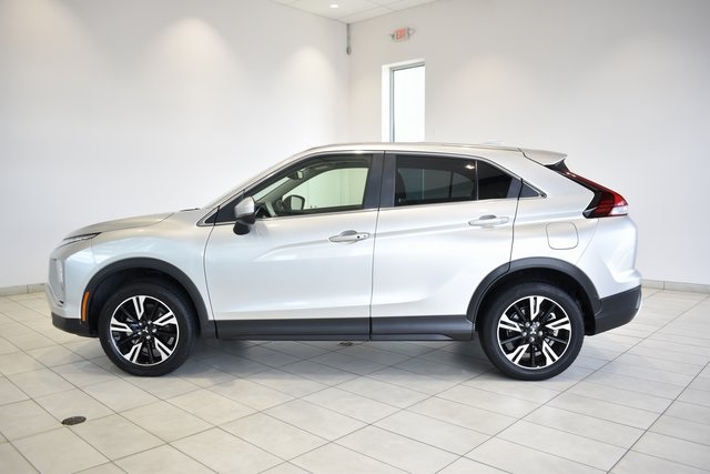 2024 Mitsubishi Eclipse Cross SE photo 2