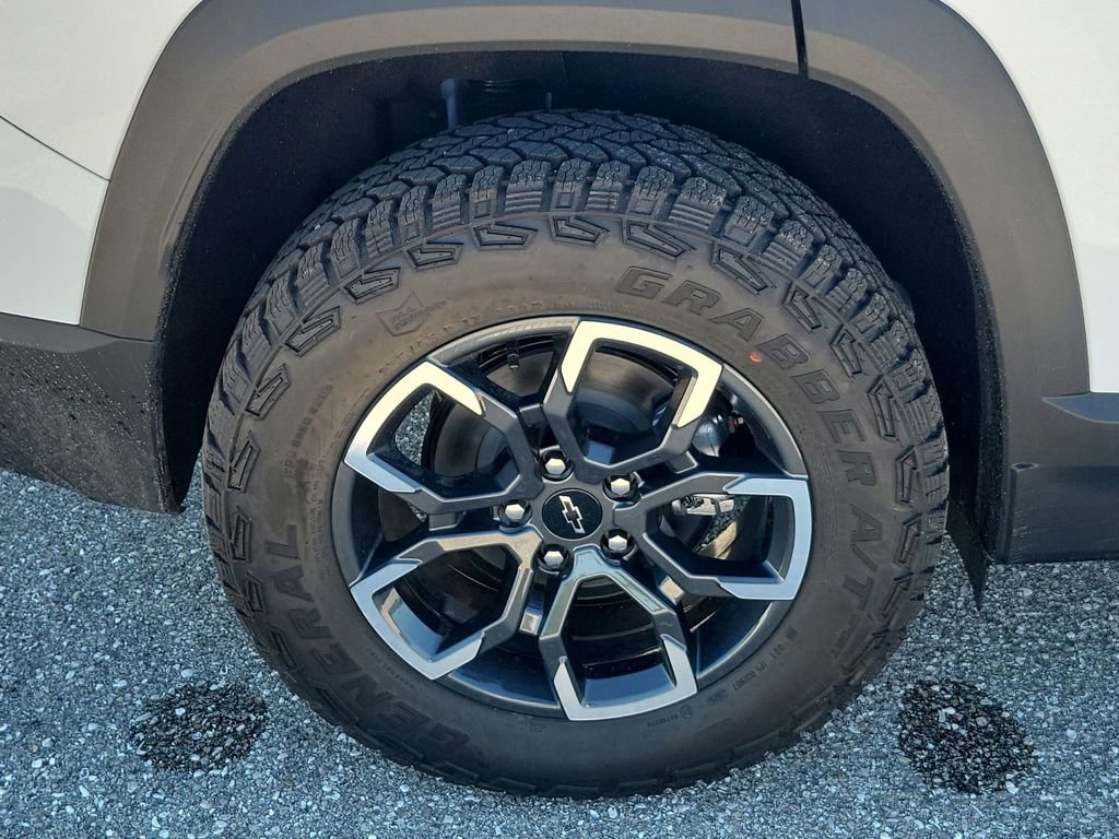 2026 Chevrolet Equinox ACTIV photo 19
