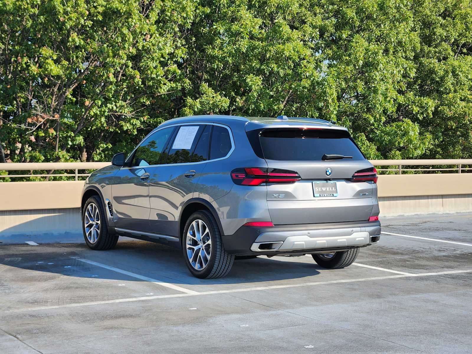 2024 Bmw X5 sDrive40i photo 2