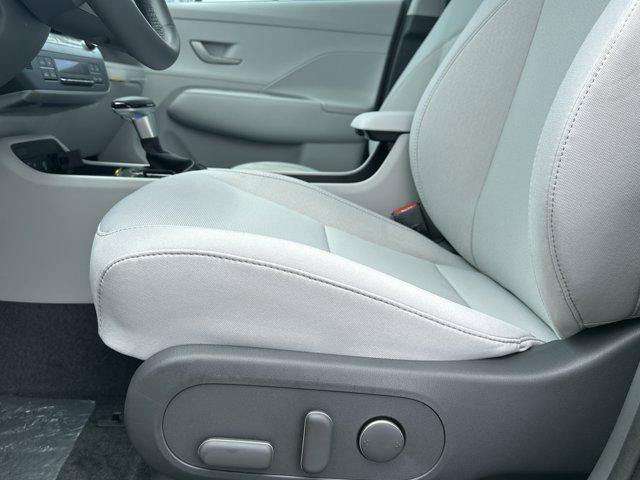 2025 Hyundai Kona SEL N Line photo 9