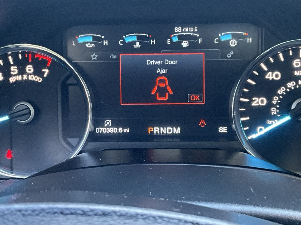 2020 Ford F-150 Lariat photo 11