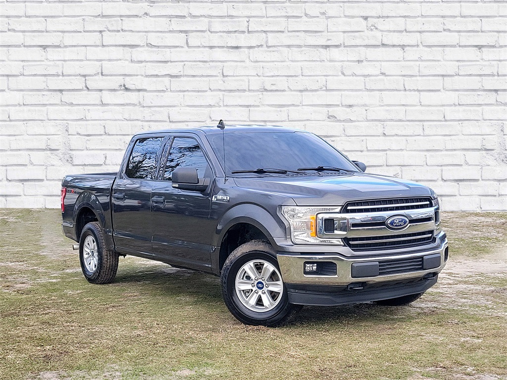 2020 Ford F-150 XLT's photo