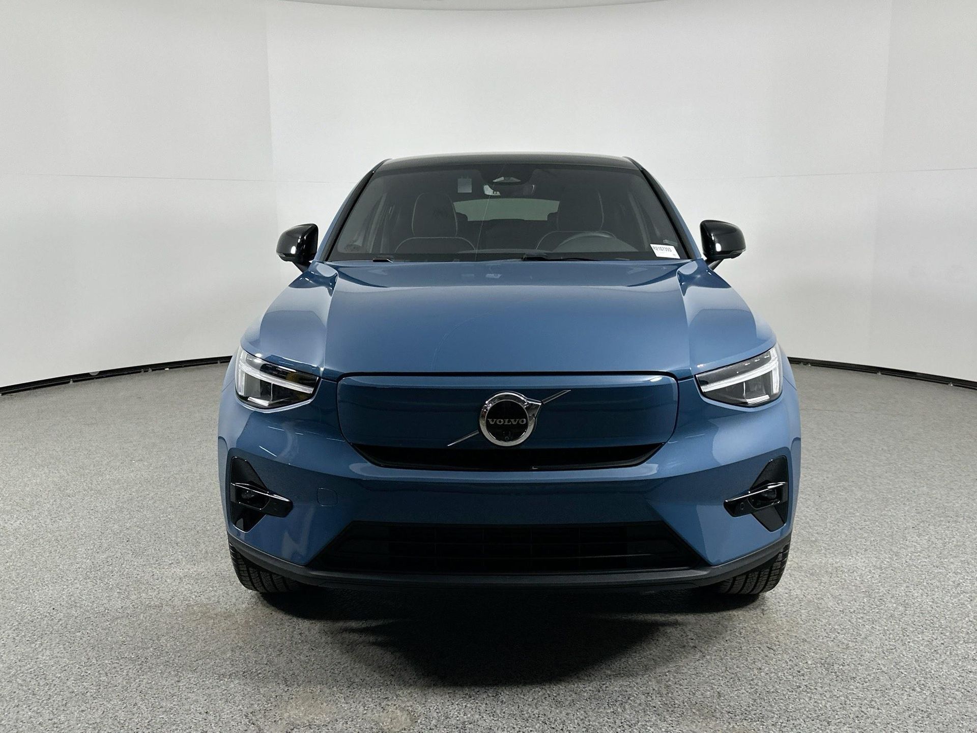 2024 Volvo C40 Recharge Plus photo 2