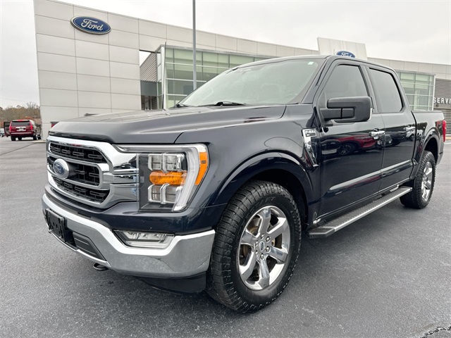 2022 Ford F-150 XLT's photo