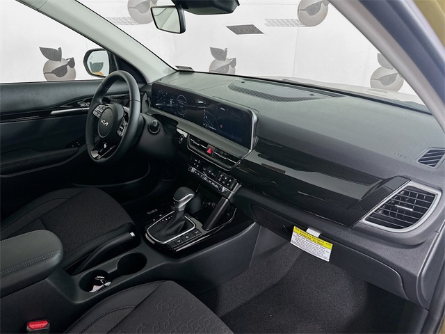 2024 Kia Seltos X-Line photo 26