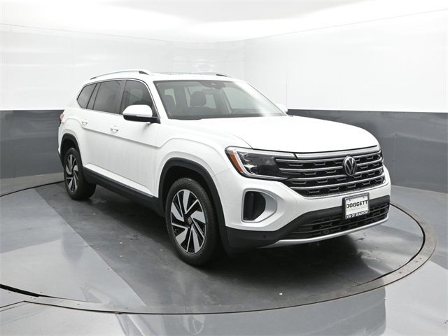 2025 Volkswagen Atlas SEL photo 21