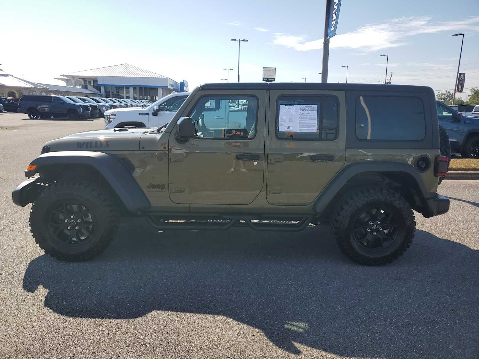 2025 Jeep Wrangler Willys photo 2