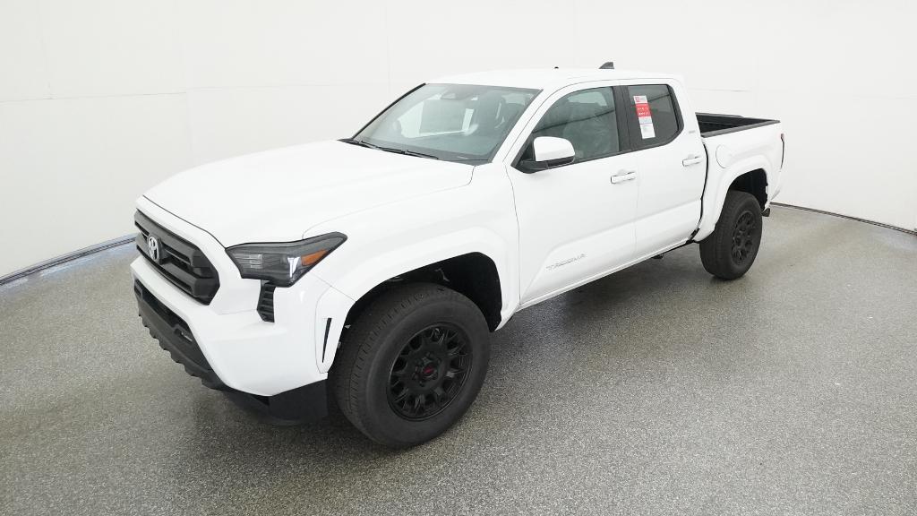 2025 Toyota Tacoma SR5's photo