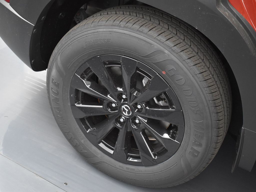 2025 Mazda CX-50 Premium photo 24