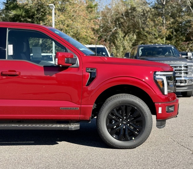 2025 Ford F-150 Lariat photo 2