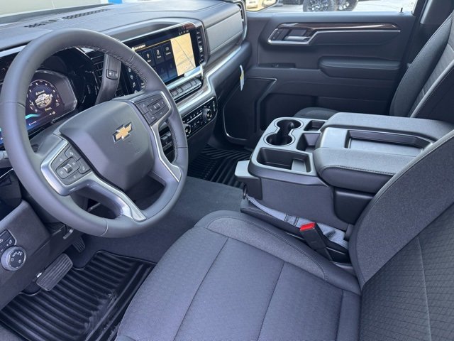 2026 Chevrolet Silverado 1500 LT photo 8