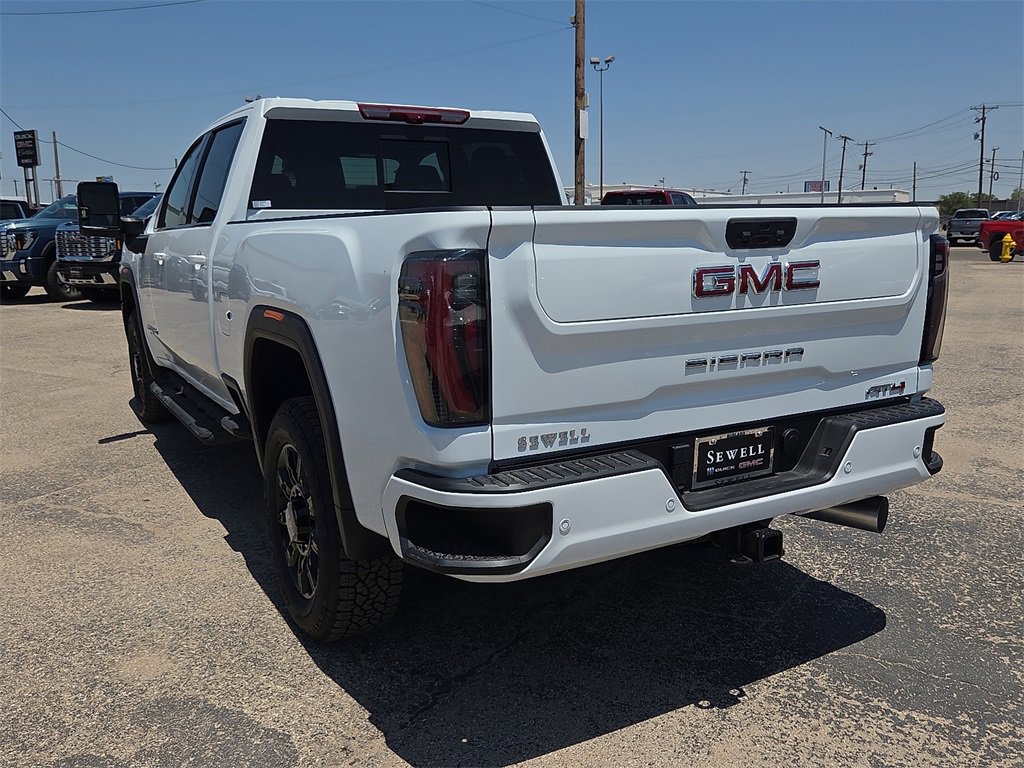 2025 Gmc Sierra HD AT4 photo 3