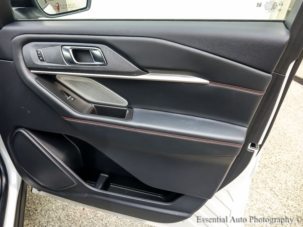 2025 FORD EXPLORER - Image 26