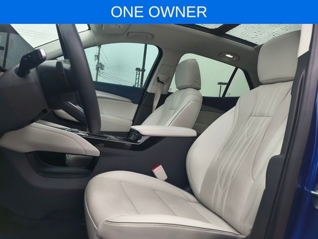 2025 Buick Envision Avenir photo 4