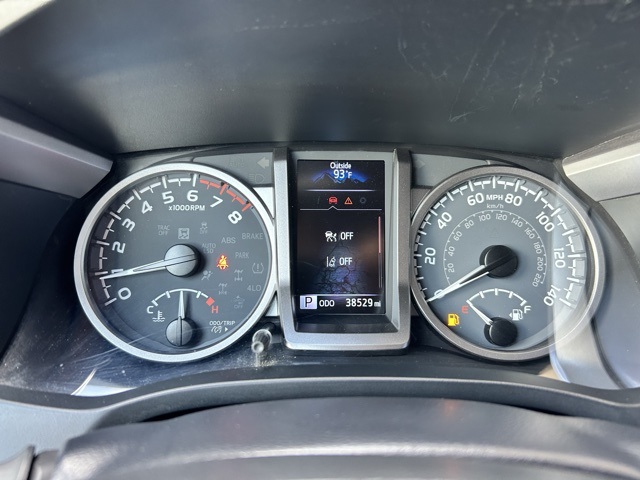 2023 Toyota Tacoma SR photo 10