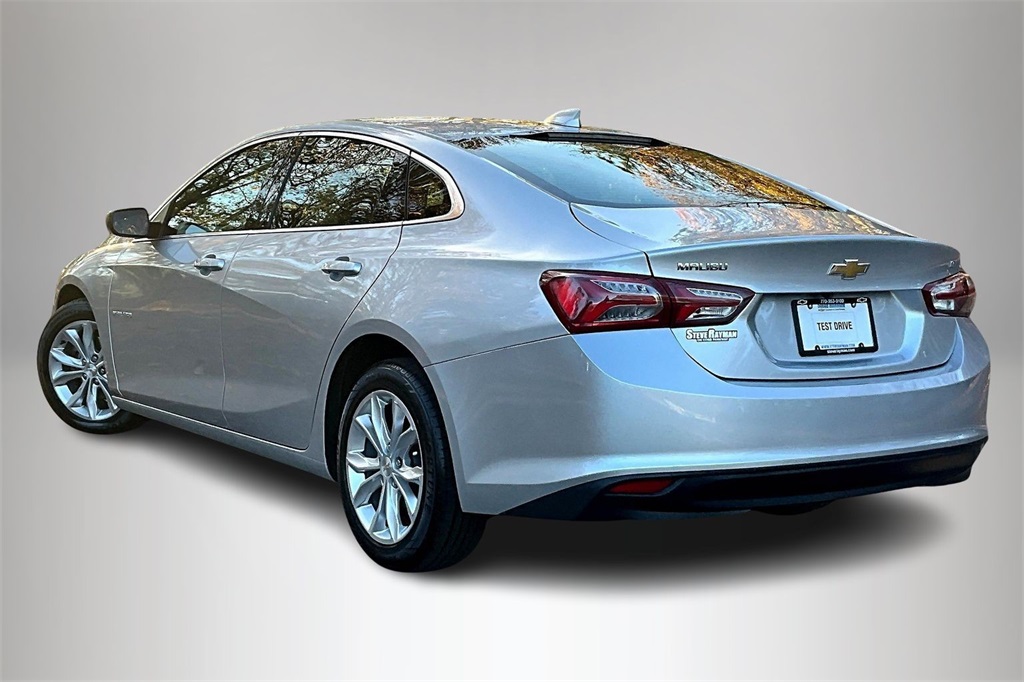2022 Chevrolet Malibu photo 4