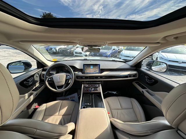 2020 Lincoln Aviator Reserve photo 32