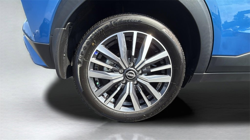 2024 Nissan Kicks SV photo 17