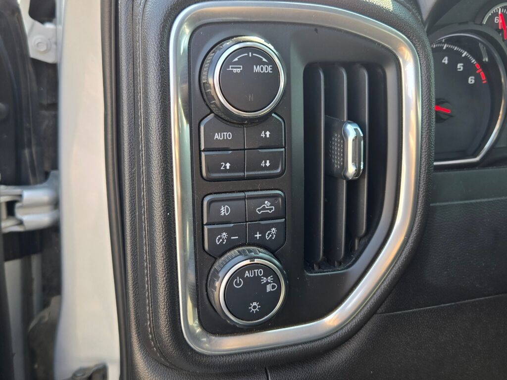 2020 Chevrolet Silverado 1500 RST photo 20