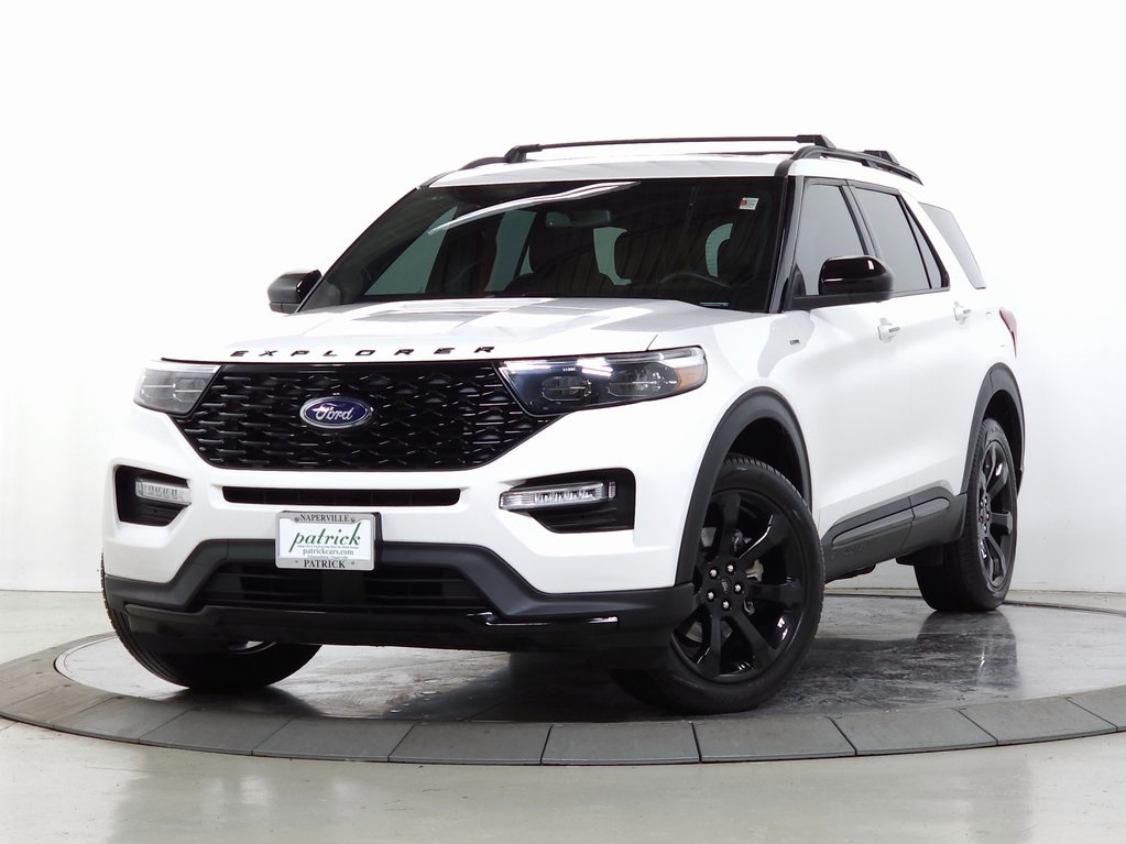 2023 Ford Explorer ST-LINE's photo
