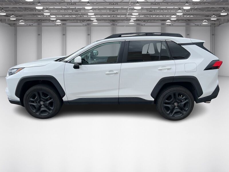 2024 Toyota RAV4 Adventure photo 8