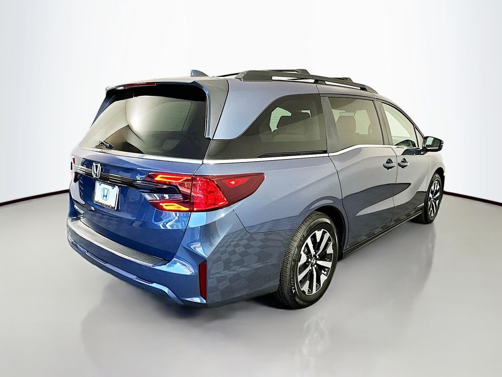 2026 Honda Odyssey EX-L photo 3