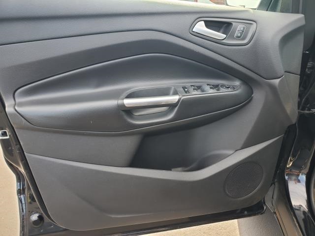 2019 Ford Escape SE photo 12