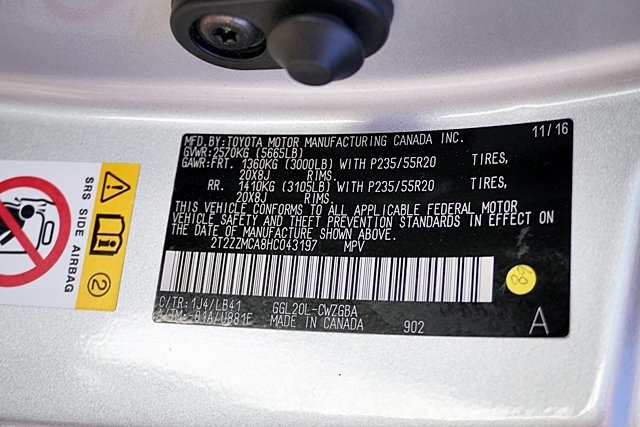 Used 2017 White Lexus 350 image 33