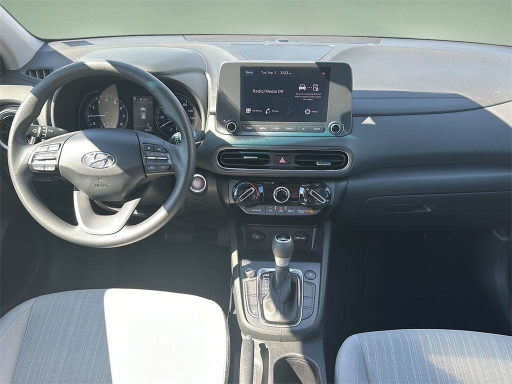 2023 Hyundai Kona SEL photo 12