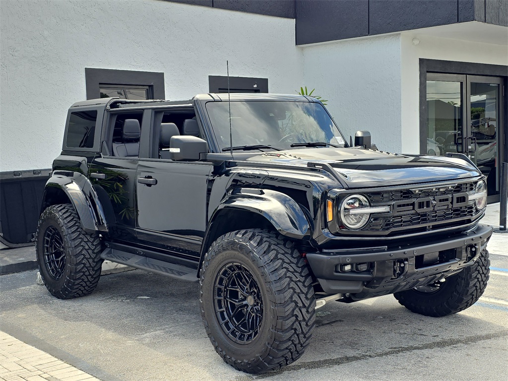 2024 Ford Bronco Raptor photo 2