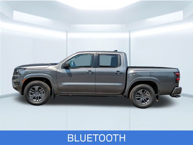 2026 Nissan Frontier Crew Cab SV photo 2
