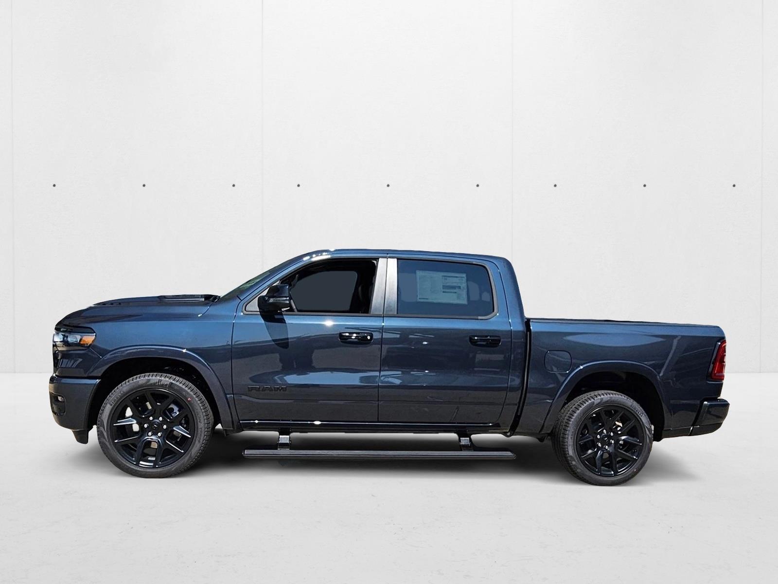 2026 Ram 1500 Laramie photo 4