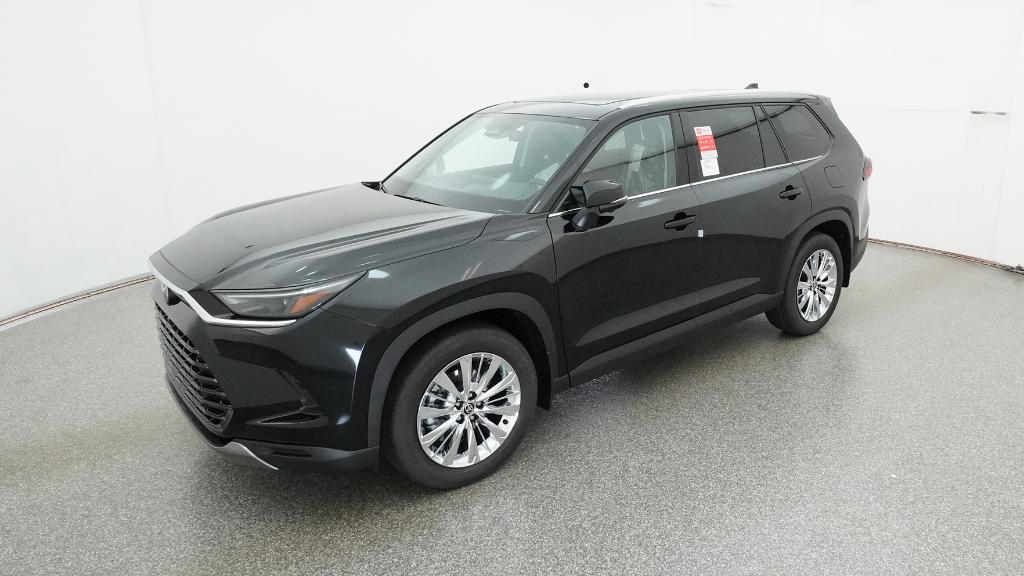 2026 Toyota Grand Highlander Platinum's photo