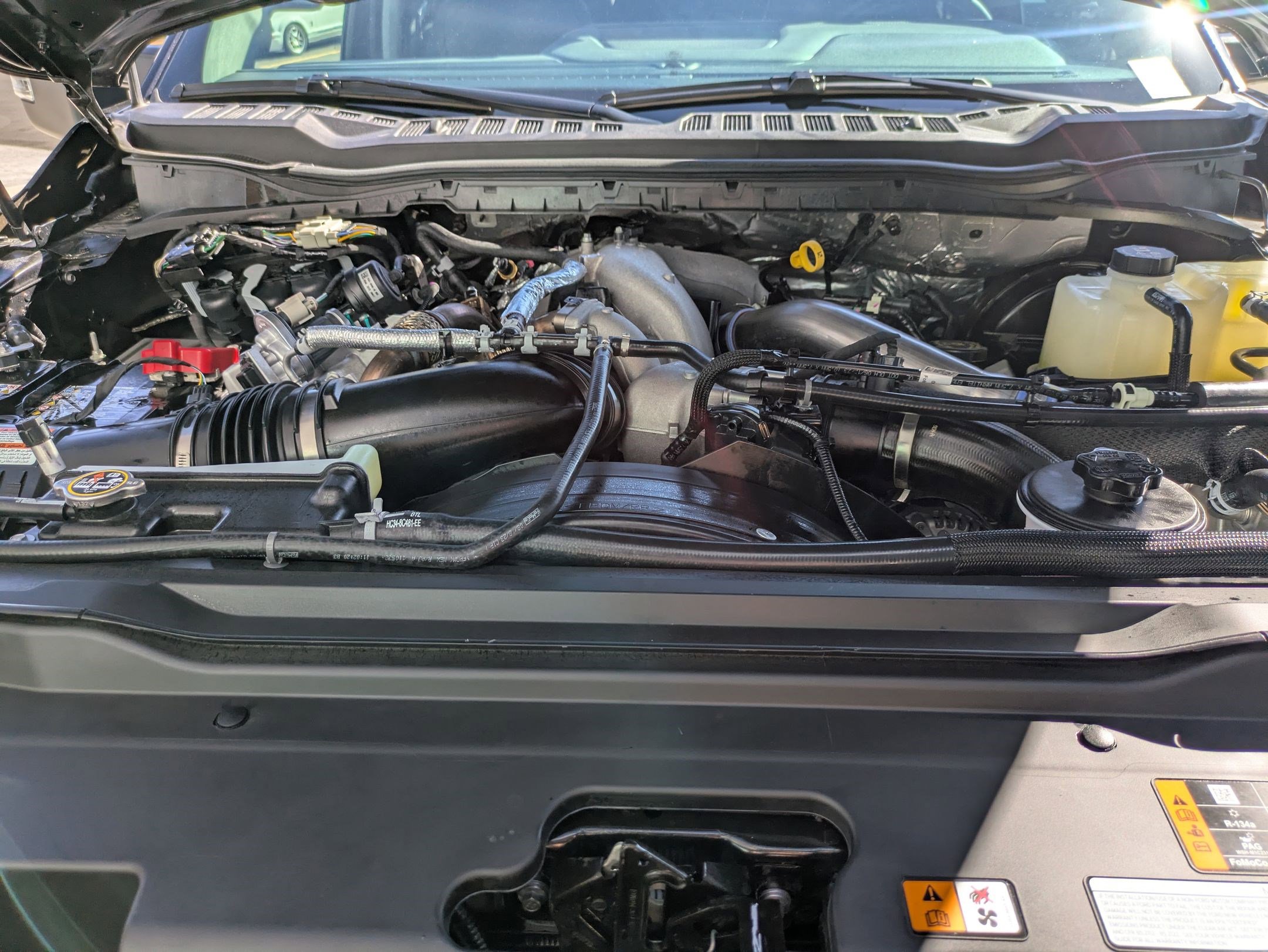 2023 Ford F-350 Lariat photo 30