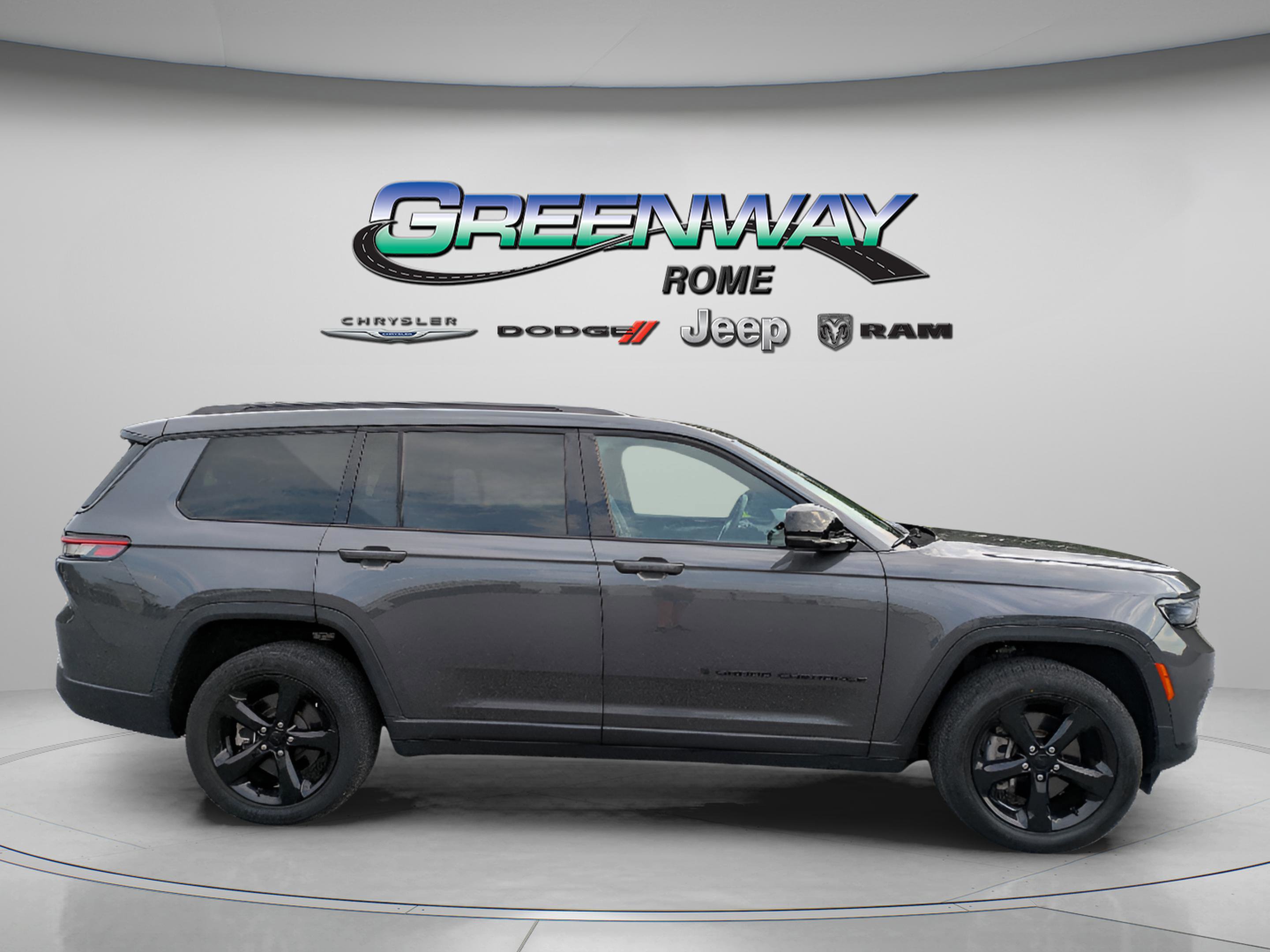 2022 Jeep Grand Cherokee Altitude photo 7