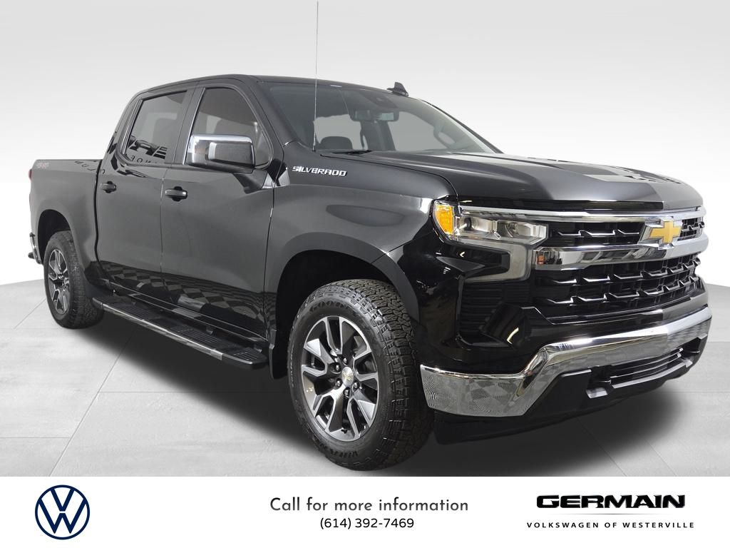 2022 Chevrolet Silverado 1500 LT photo 3