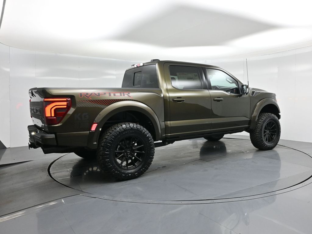 2025 Ford F-150 Raptor photo 24