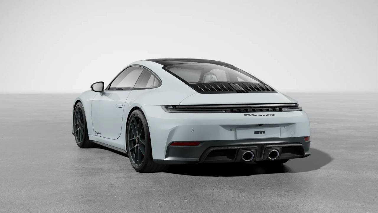 2026 Porsche 911 GTS photo 3