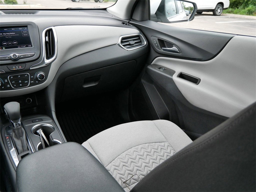 2024 Chevrolet Equinox LT photo 13