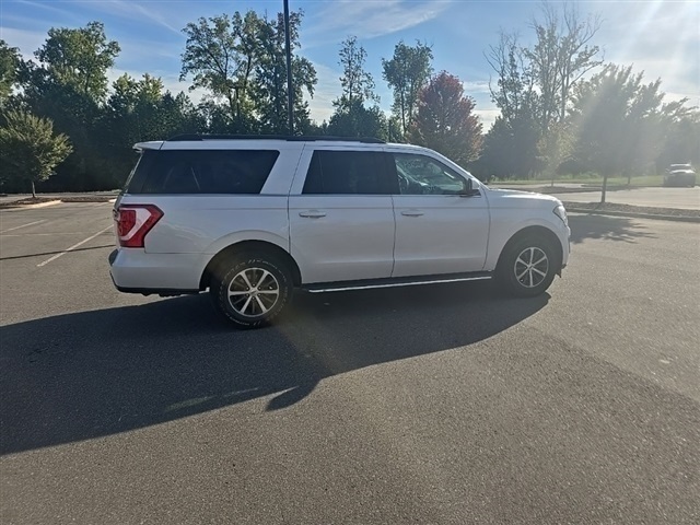 2019 Ford Expedition MAX XLT photo 4