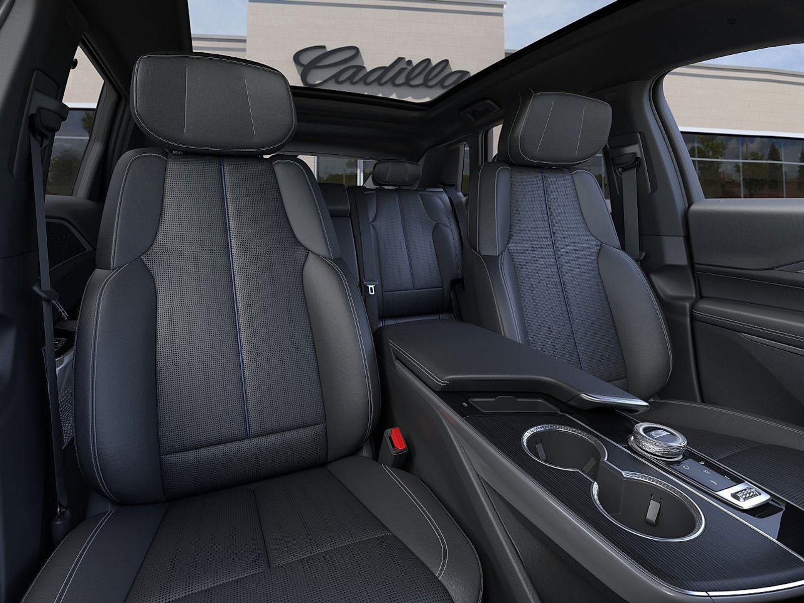 2026 Cadillac Lyriq Luxury photo 15