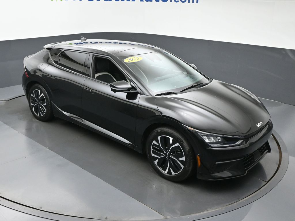 2023 Kia EV6 GT-Line photo 2