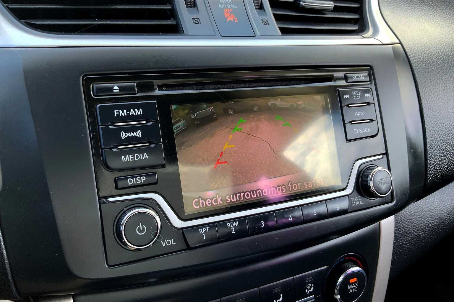 2015 Nissan Sentra SV photo 23